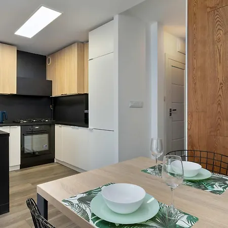 Nadmorski Blisko Morza I Parku Brzeznienskiego By Renters 아파트