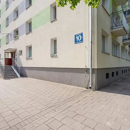 Appartamento Nadmorski Blisko Morza I Parku Brzeznienskiego By Renters